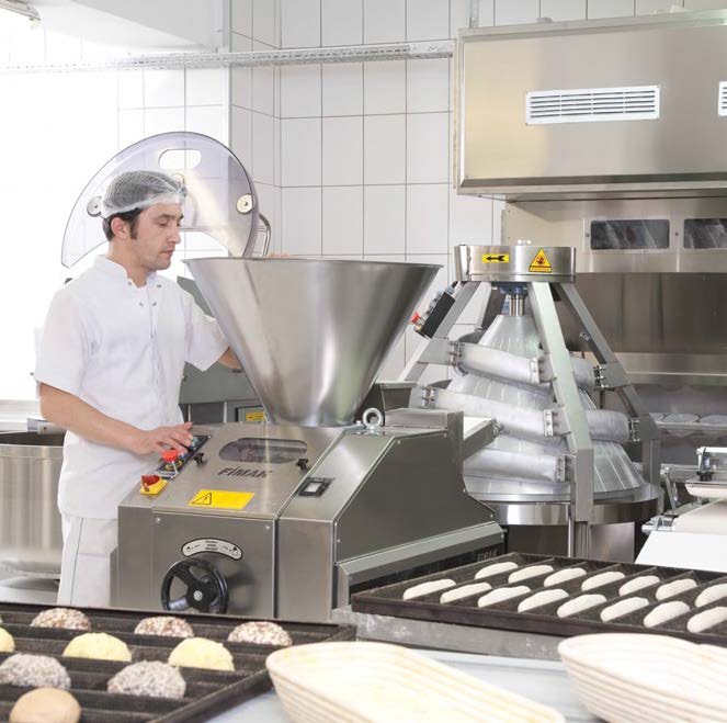 processing-group-dough-dividing